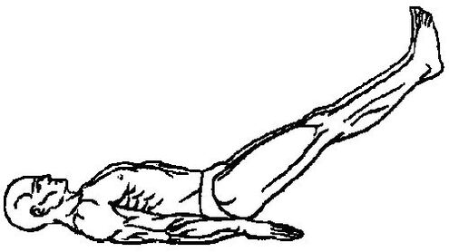 Para rejuvenecer los tejidos de la próstata, debe realizar las elevaciones de piernas detrás de la cabeza. 